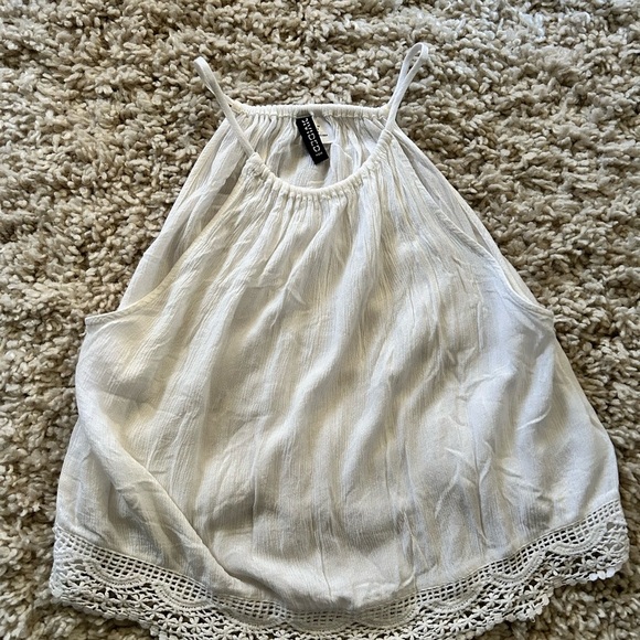 [8] H&M White Cropped Tank Top - Picture 1 of 3